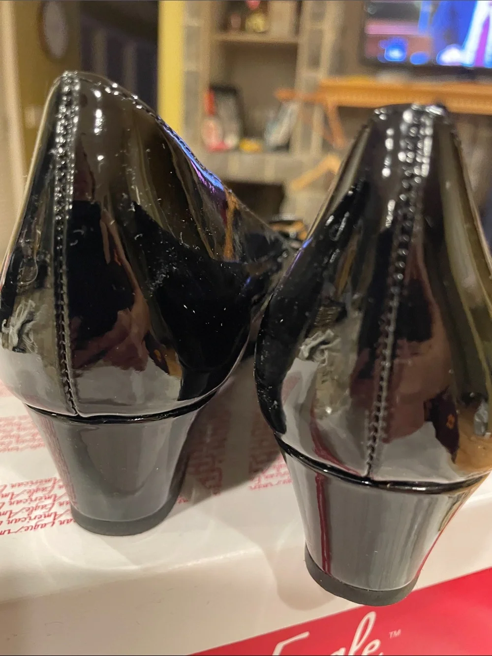 American Eagle Outfitters shiny black